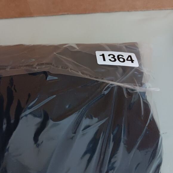 Levis Henley Sweater Mens Large Black Lightweight Textured Stressed Casual - Picture 12 of 12